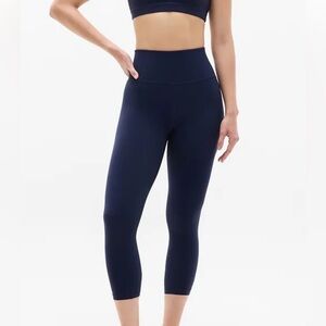 Athleta Elation Capri Legging Navy Blue Size Small Athleisure Yoga Pilates